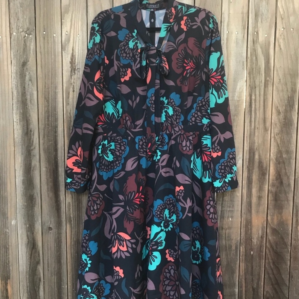 Eloquii Floral size 16